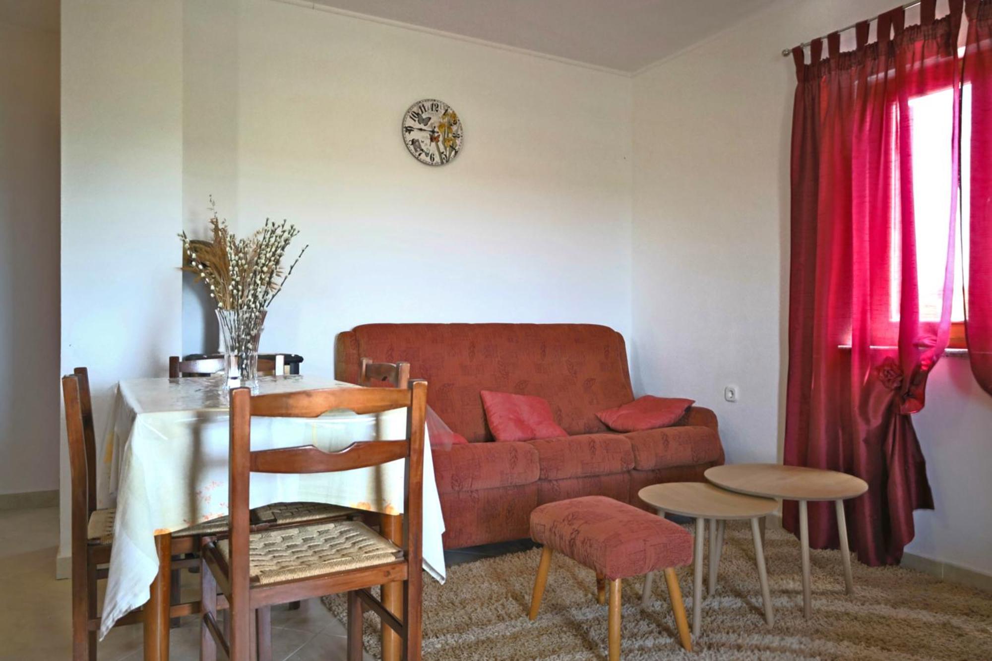 Apartment Zita With 1 Bedroom In Relaxing Surroundings Near Umag Exteriör bild