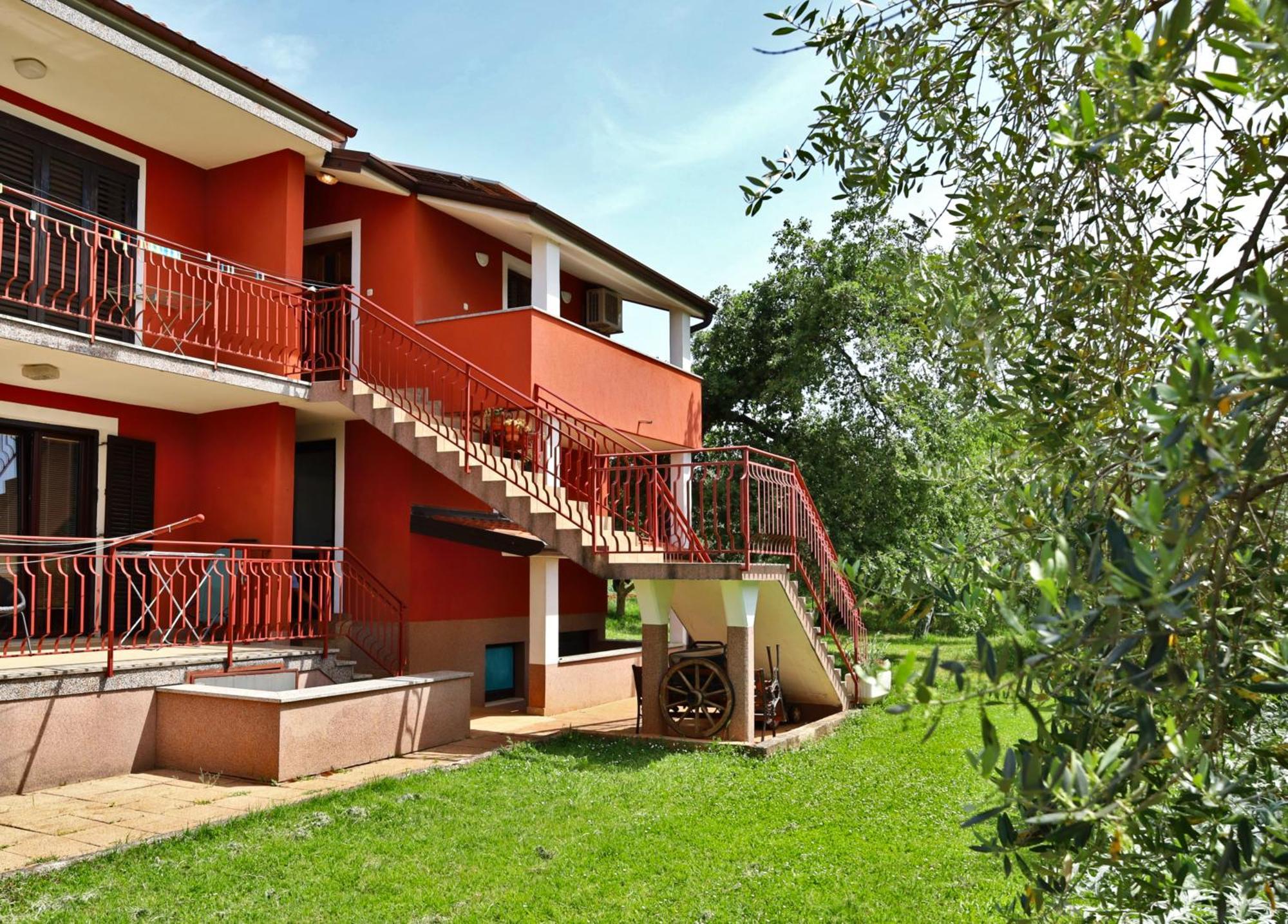 Apartment Zita With 1 Bedroom In Relaxing Surroundings Near Umag Exteriör bild